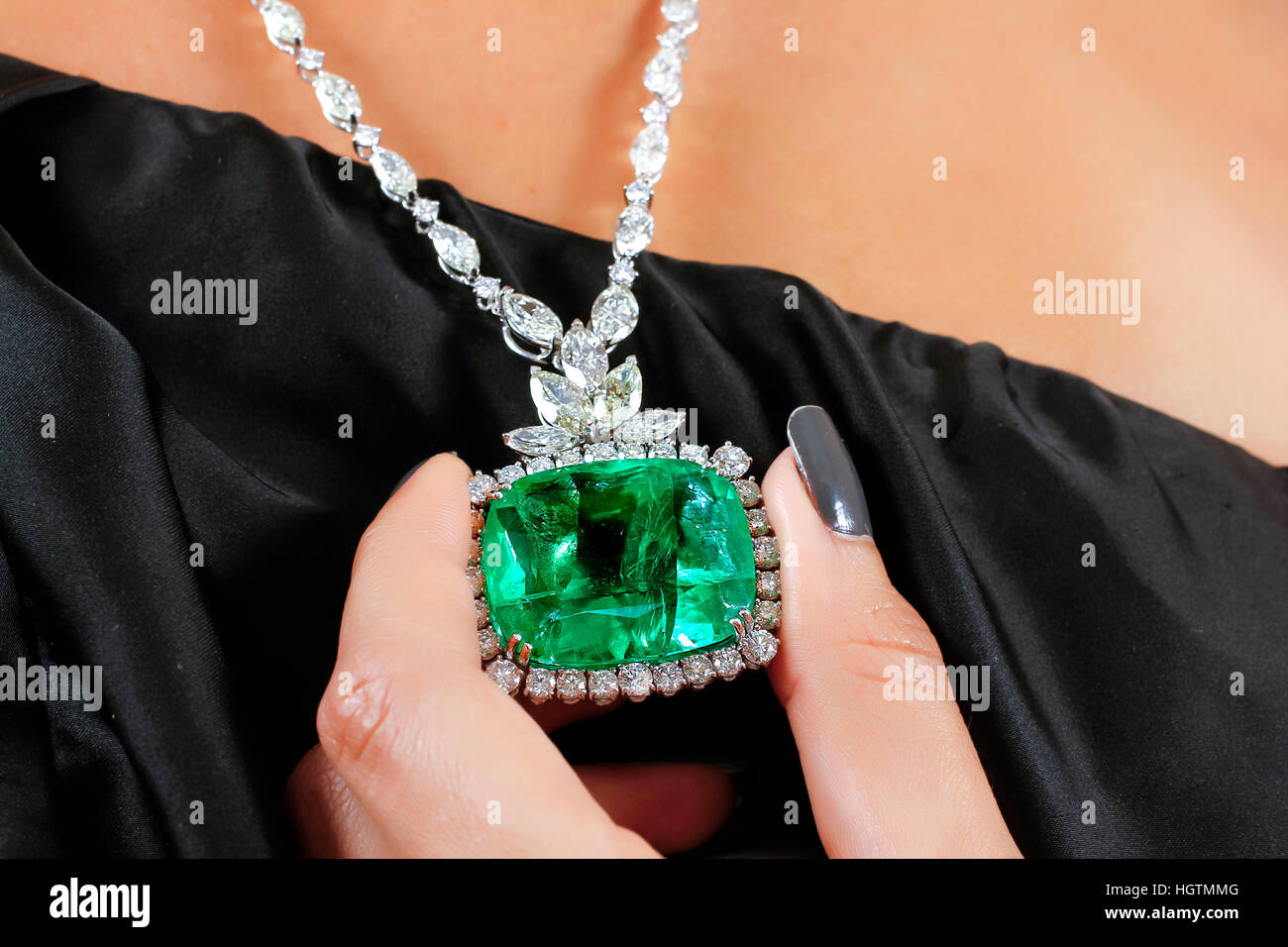 Emerald Necklace High Resolution Stock Photography and Images - Alamy