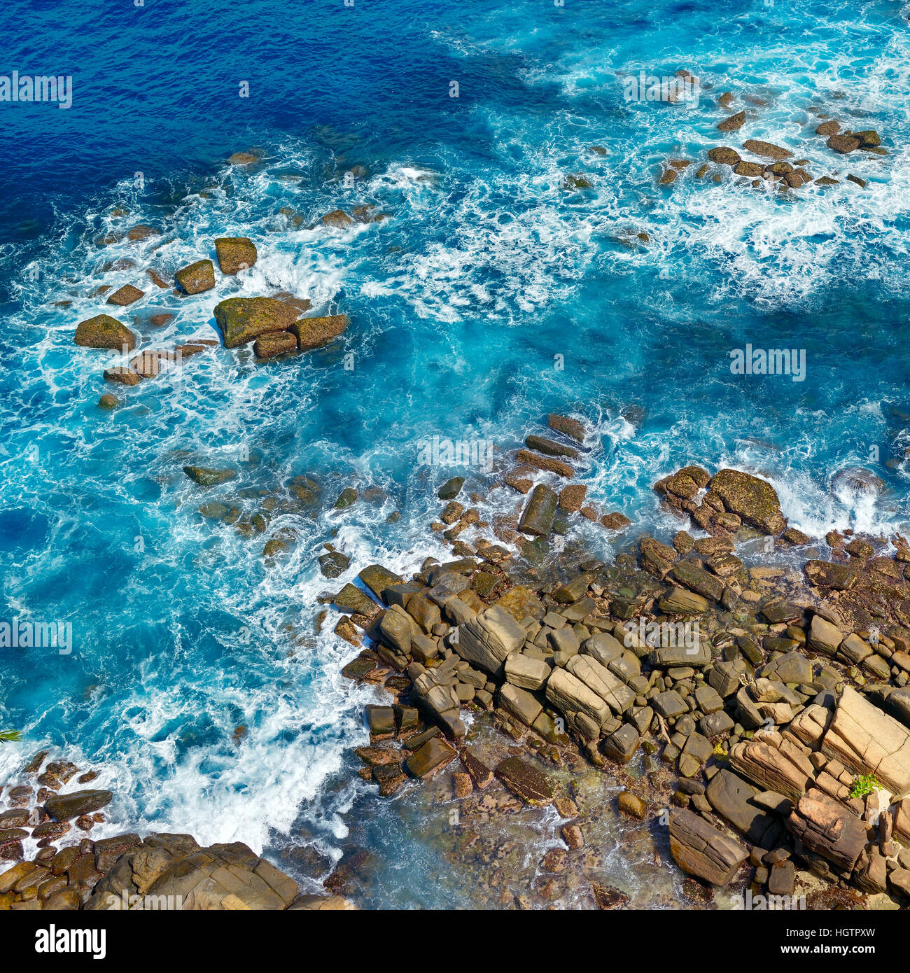 Rocky sea floor hi-res stock photography and images - Alamy