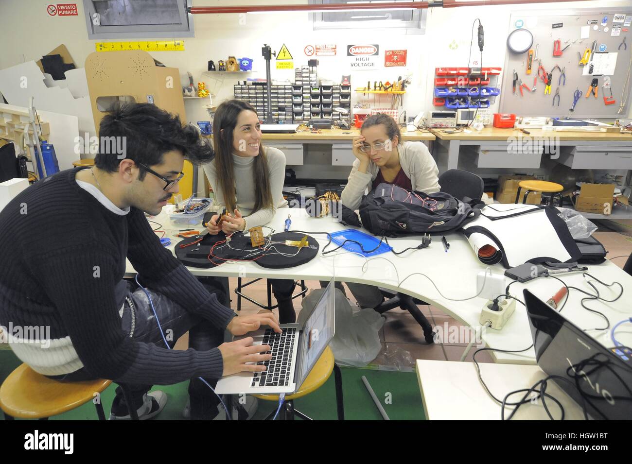 Phi.Co Lab, Physical Computing research laboratory of Design Department ...
