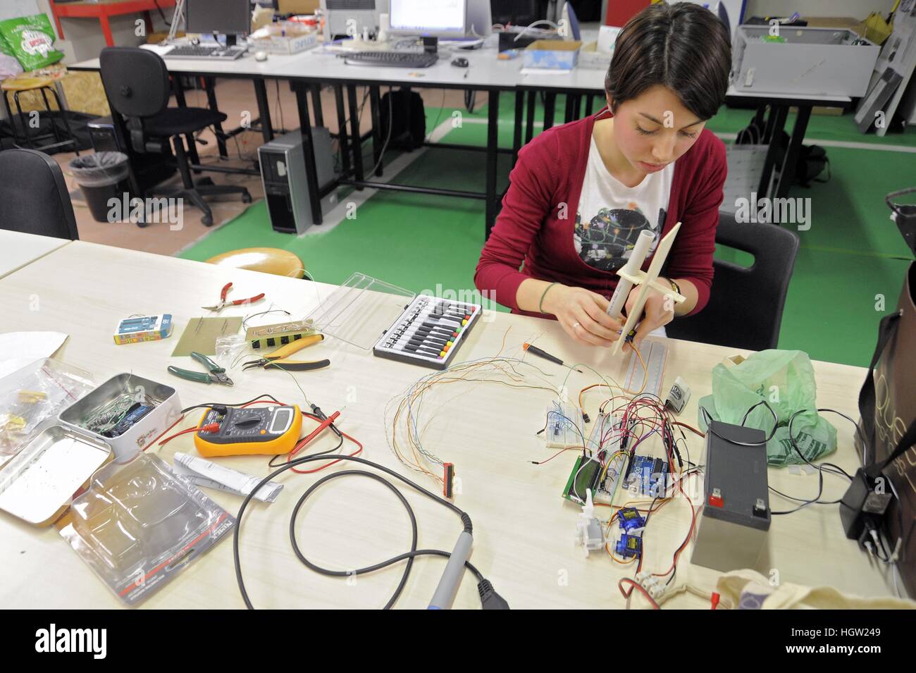 Innovation design students work hi-res stock photography and images - Alamy