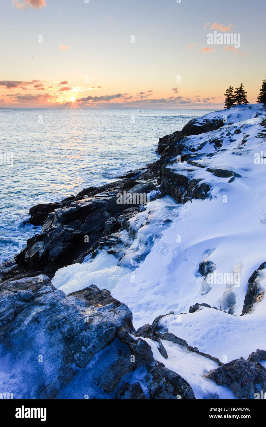 Sunrise over the Atlantic Ocean in winter as seen from near Schooner ...