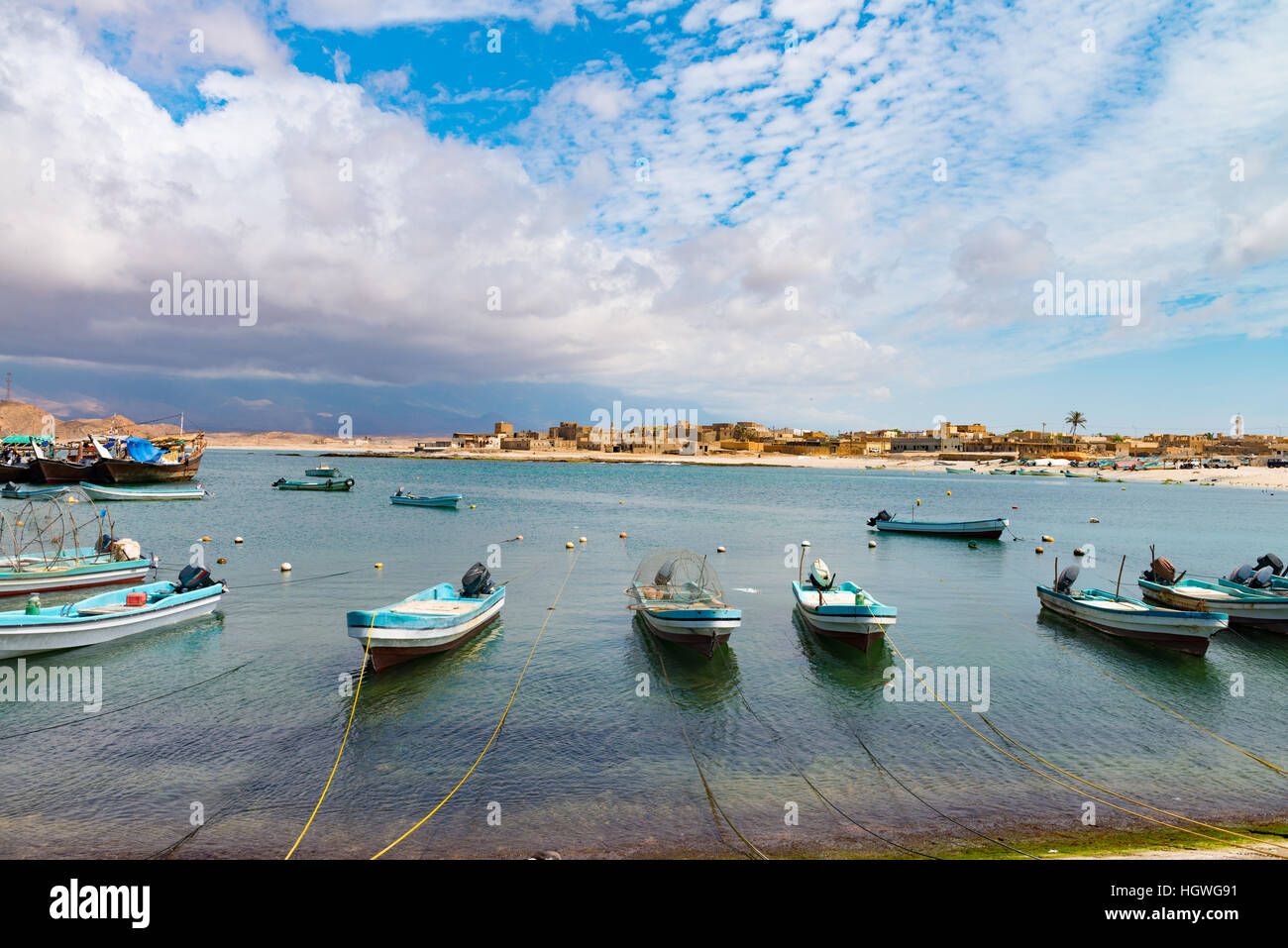 Oman fishing hi-res stock photography and images - Page 8 - Alamy