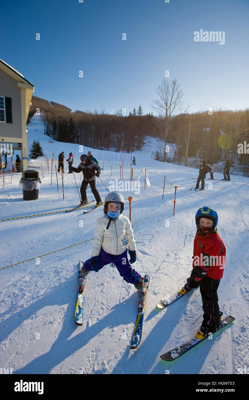 Skiers jiminy peak ski resort hires stock photography and images Alamy