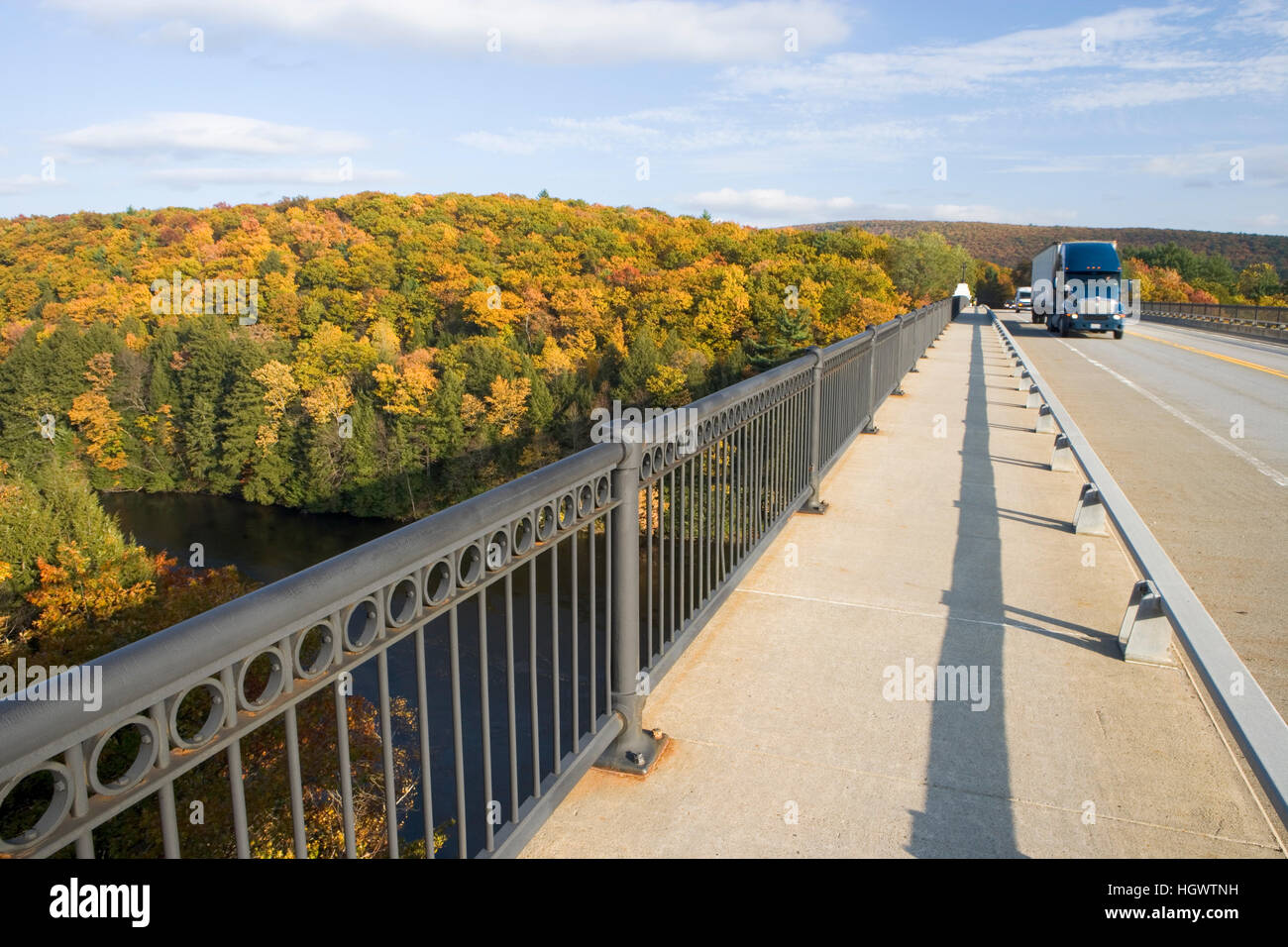 The French King Bridge spans the Connecticut River in Erving, Massachusetts.  Route 2 - Mohawk Highway. Fall. Stock Photo