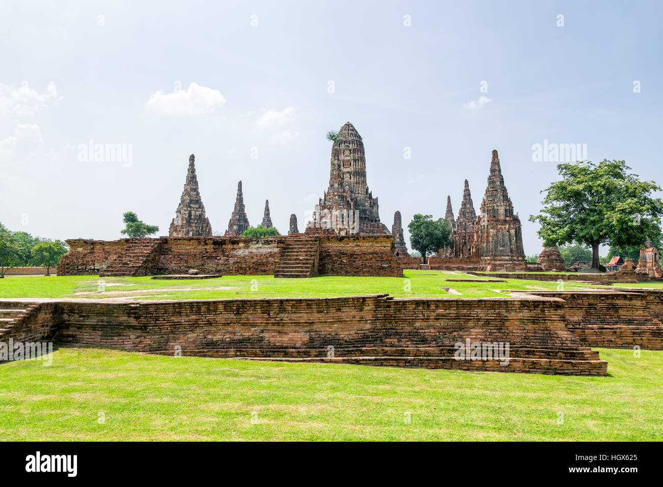 Wat Chaiwatthanaram is ancient buddhist temple, famous and major tourist attraction religious of Ayutthaya Historical Park in Phra Nakhon Si Ayutthaya Stock Photo