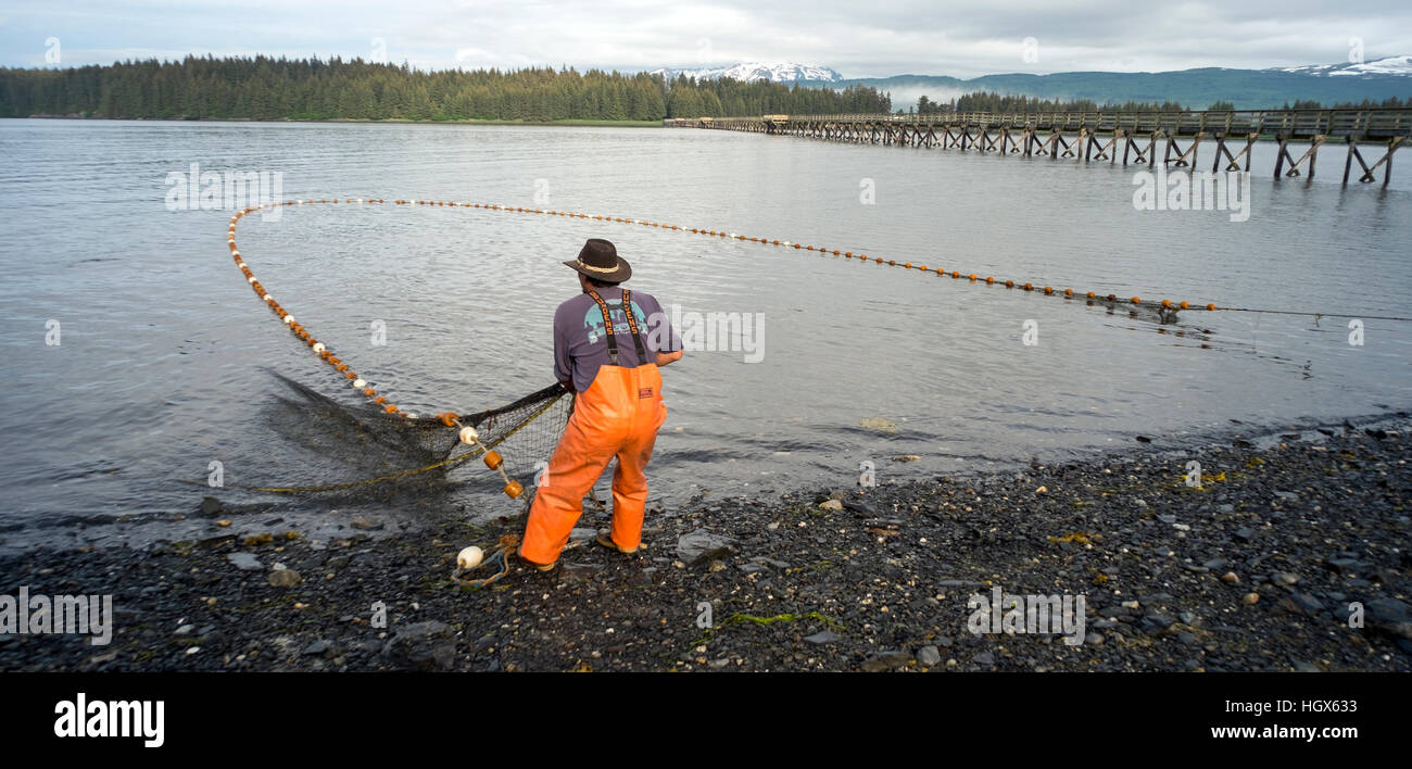 Setnet Net pulling hi-res stock photography and images - Alamy