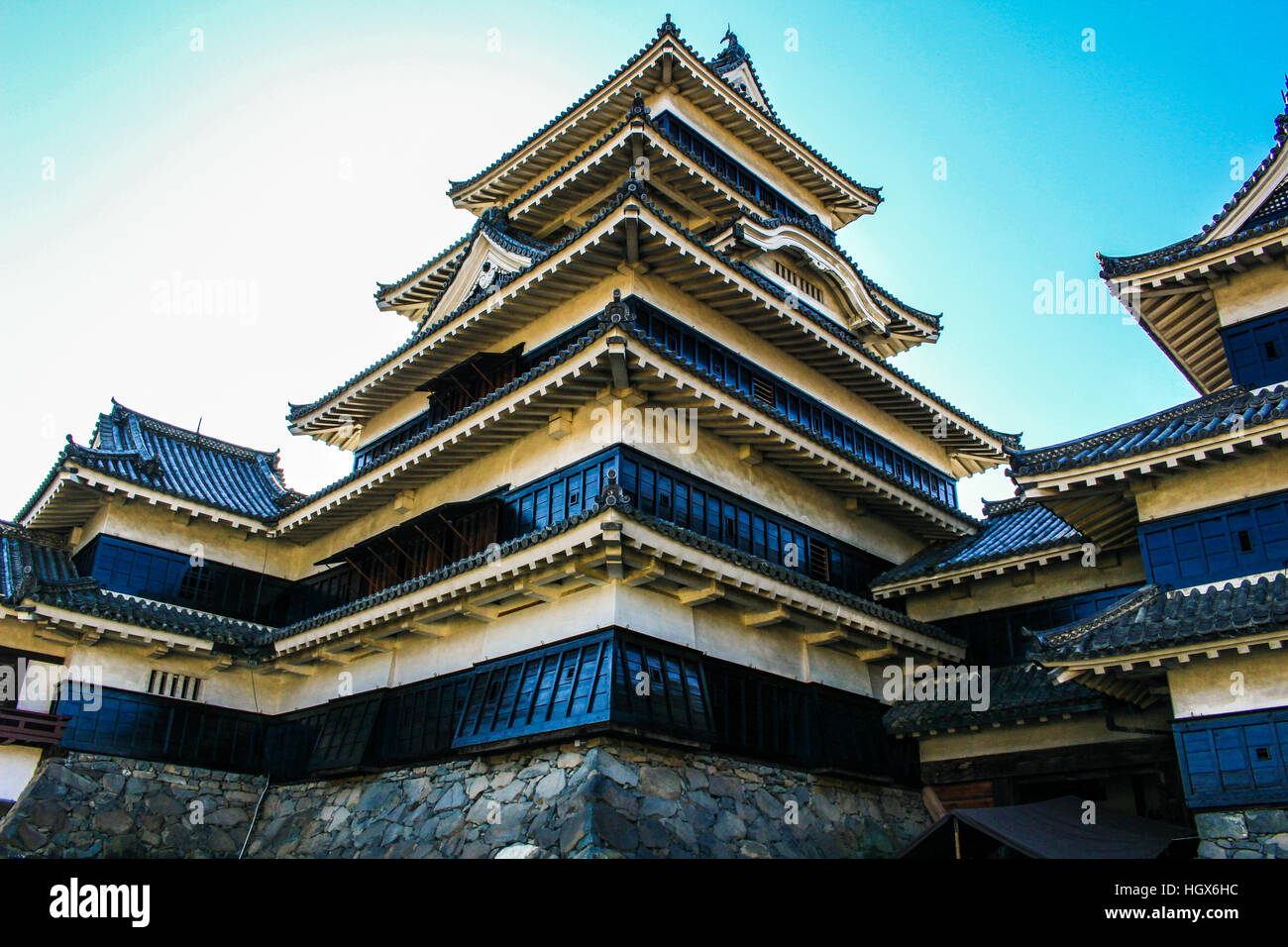 The main keep of Matsumoto Castle, also known as The Crow Castle Stock Photo