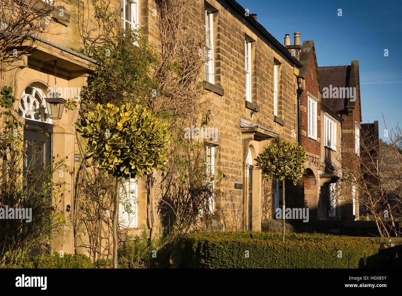 Chatsworth house garden uk hires stock photography and images Alamy
