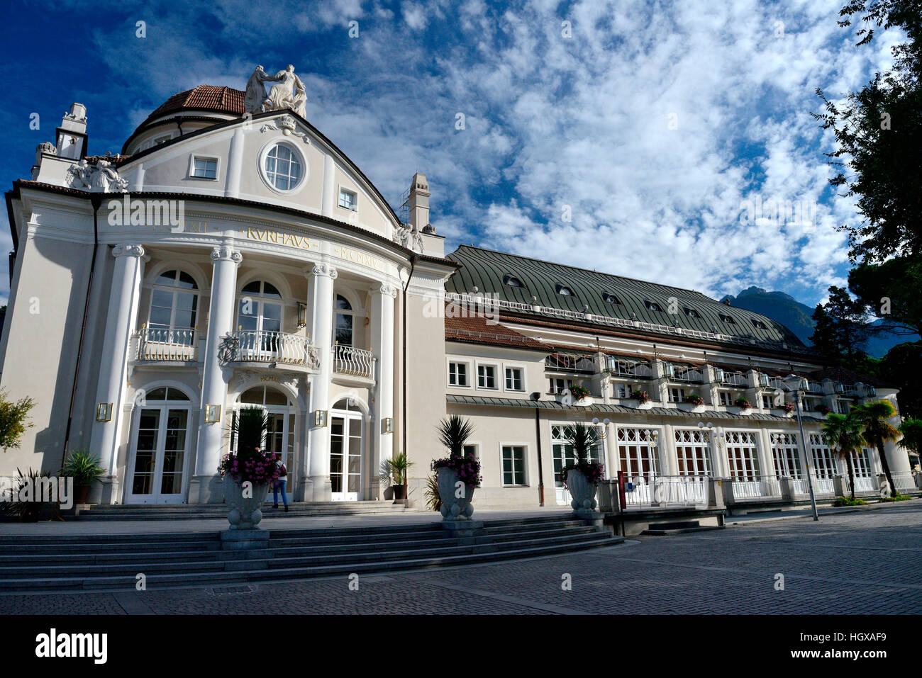 Kurhaus an der Passeierpromenade, Meran, Suedtirol, Italien, Europa Stock Photo