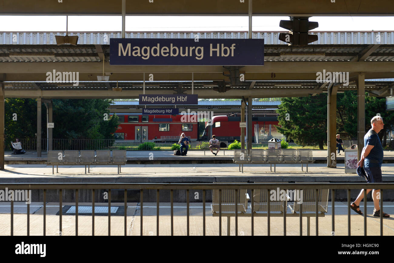 Hauptbahnhof, Magdeburg, Sachsen-Anhalt, Deutschland Stock Photo - Alamy