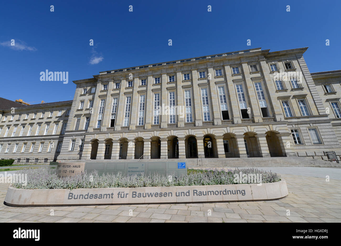 Bundesamt fuer Bauwesen und Raumordnung, Ernst-Reuter-Haus, Strasse des 17. Juni, Charlottenburg, Berlin, Deutschland Stock Photo