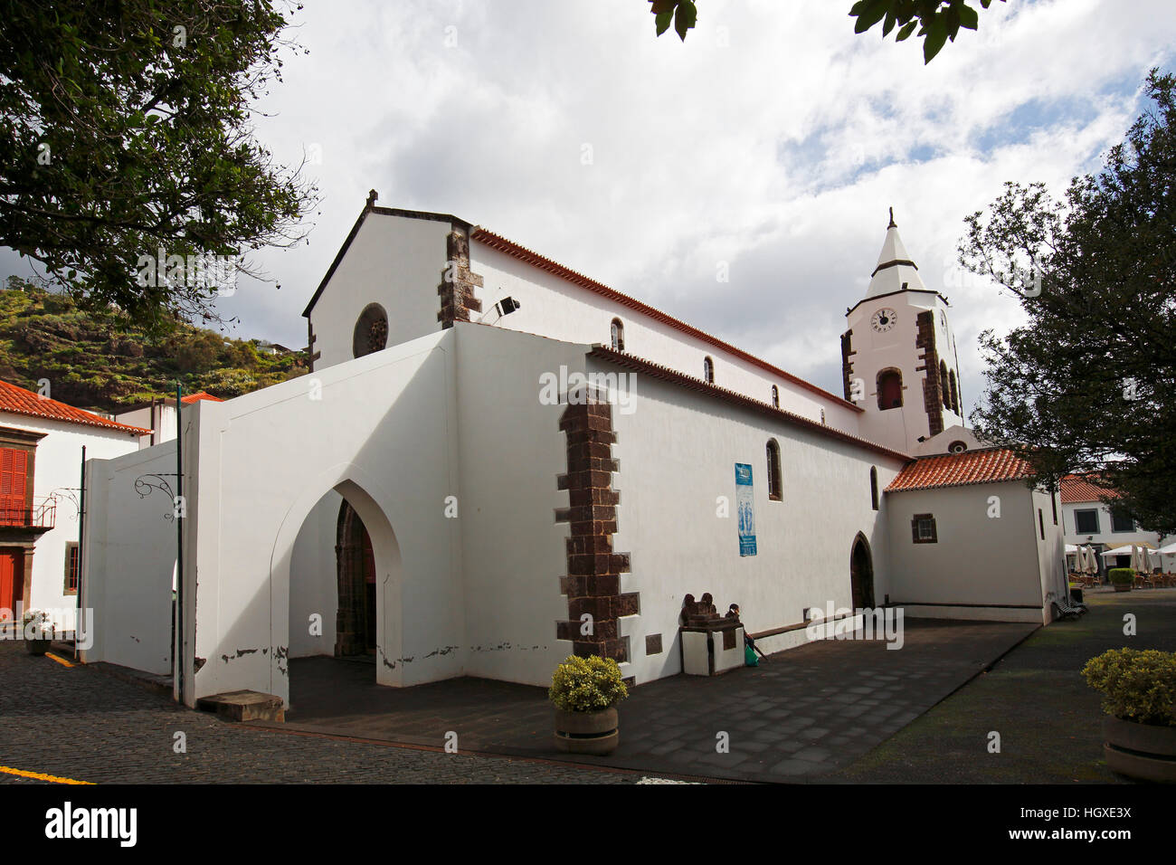 Im Jahr 1533 erbaute Kirche Sao Salvador in Santa Cruz, Madeira, Portugal Stock Photo