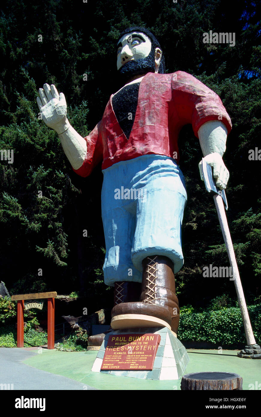 Paul Bunyan Statue, Klamath, California, USA Stock Photo Alamy