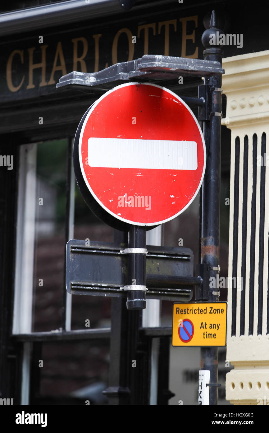 Road Signs No Entry Stock Photos & Road Signs No Entry Stock Images - Alamy