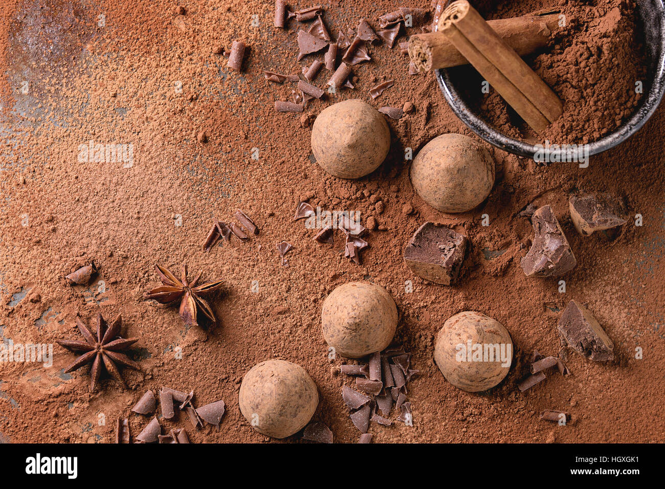 Chocolate truffles with cocoa powder Stock Photo Alamy