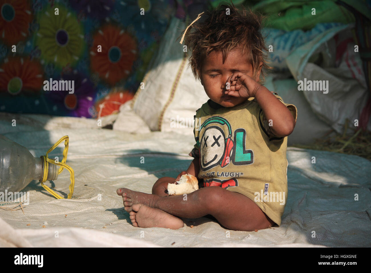 Homeless Kids High Resolution Stock Photography And Images Alamy