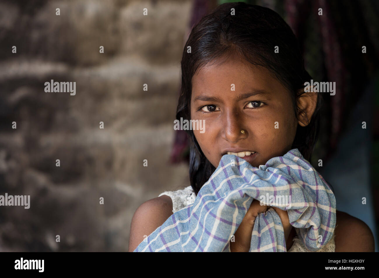 Girl living in Kolkata Circular Railway Slum, Kolkata, West Bengal, India Stock Photo