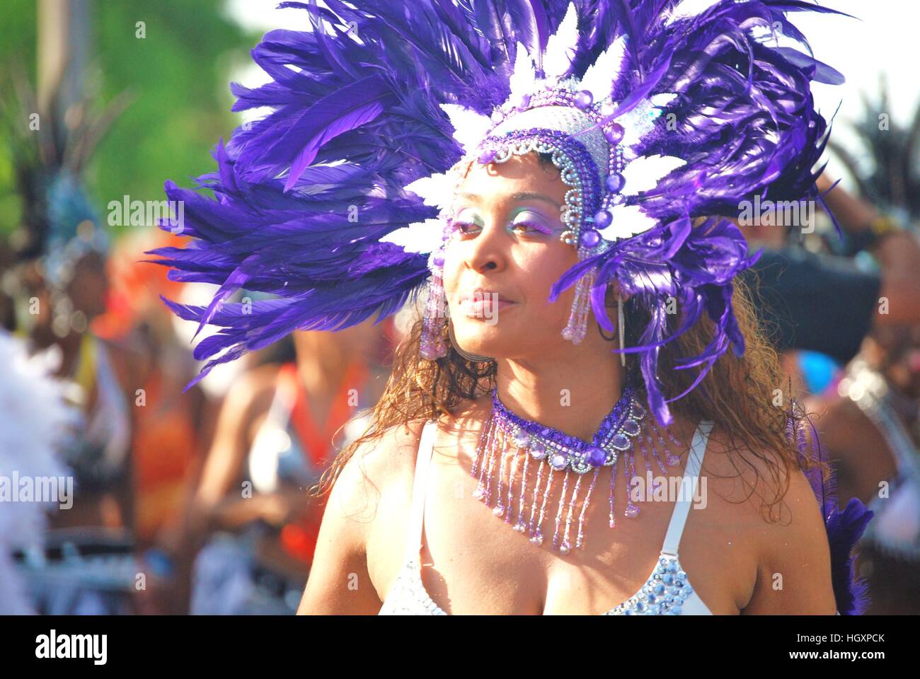 Samba carnival queen rio hi-res stock photography and images - Alamy