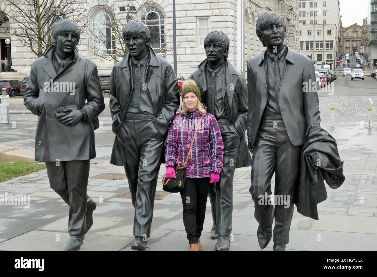 The beatles walking statues hi-res stock photography and images - Alamy
