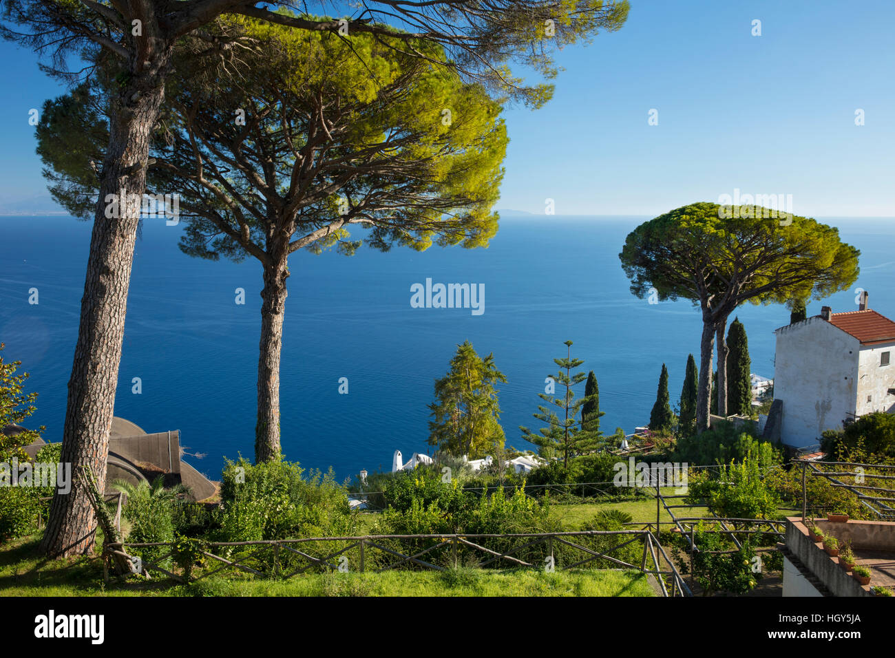 Garden of Villa Rufolo over looking the Amalfi Coast and the Gulf of Salerno, Ravello, Campania, Italy Stock Photo