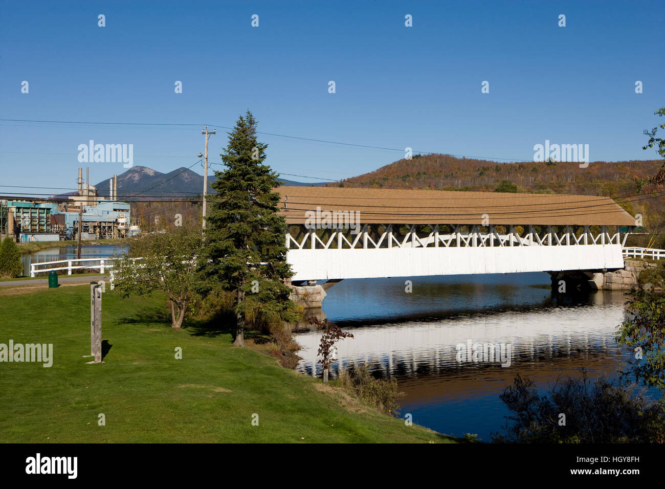 The covered bridge over the Upper Ammonoosuc River in Groveton, New
