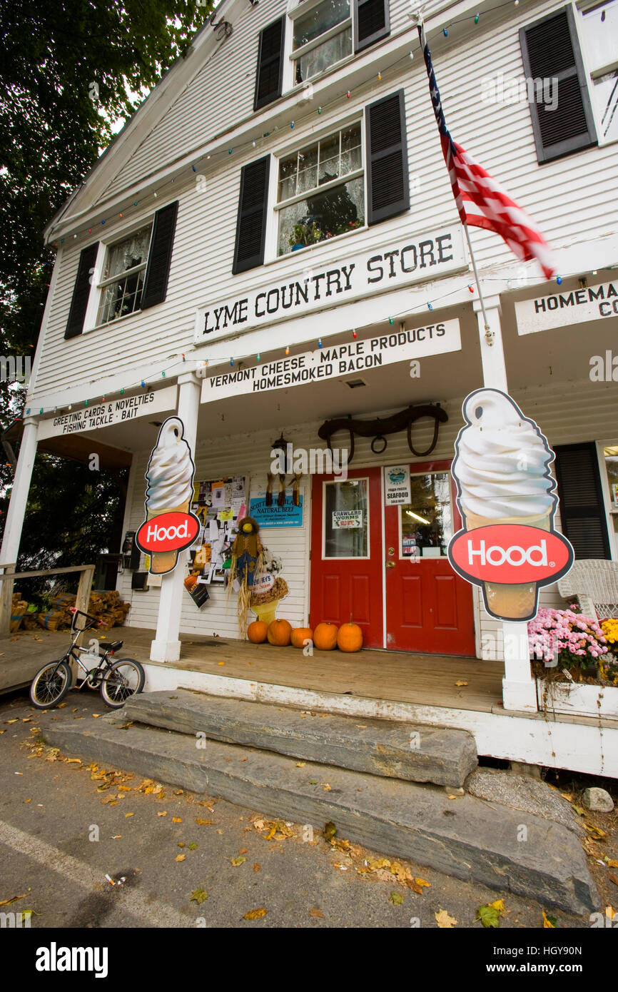 The Lyme Country Store in Lyme, New Hampshire Stock Photo Alamy