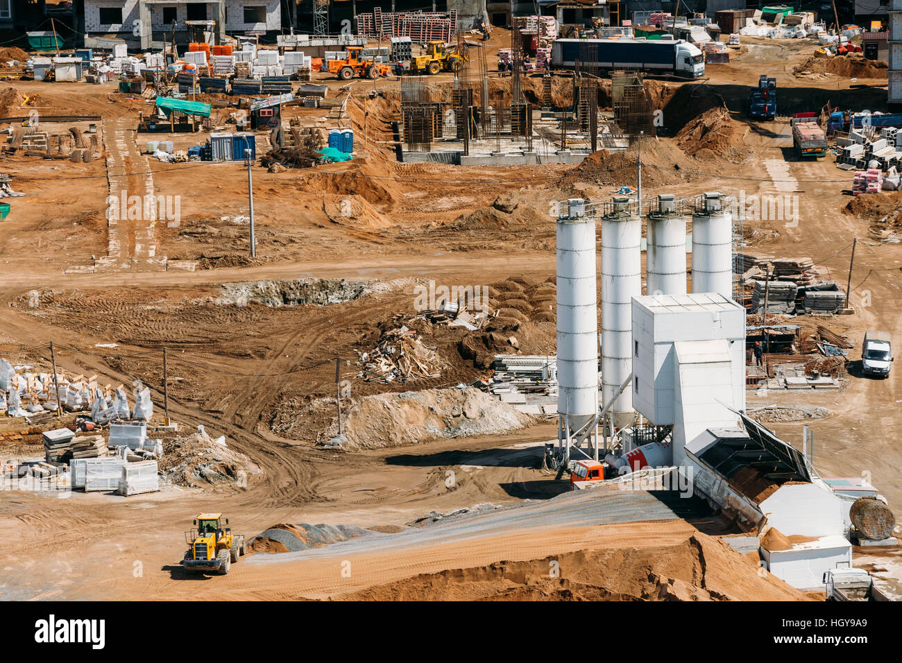 Aerial construction multi storey building hi-res stock photography and ...