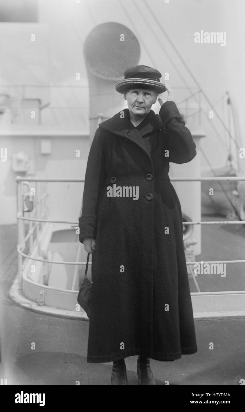 Marie Curie, Polish-Born French Physicist, on RMS OIympic, Arriving in New York City, New York, USA, to Raise Funds for Radium Research, Bain News Service, 1921 Stock Photo