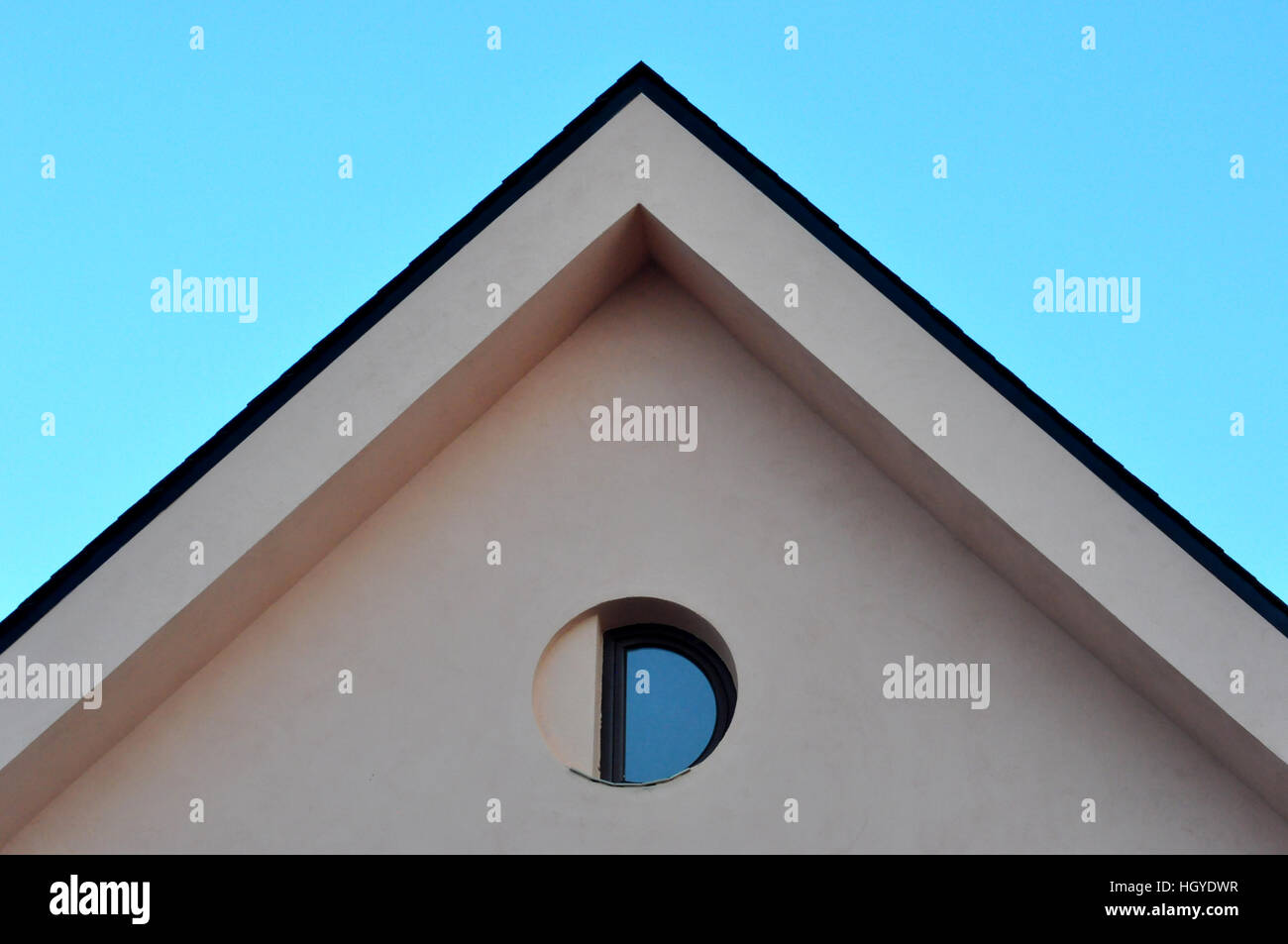 Straight line architecture Stock Photo - Alamy