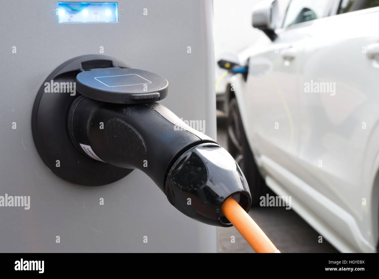 Load power vehicle hires stock photography and images Alamy