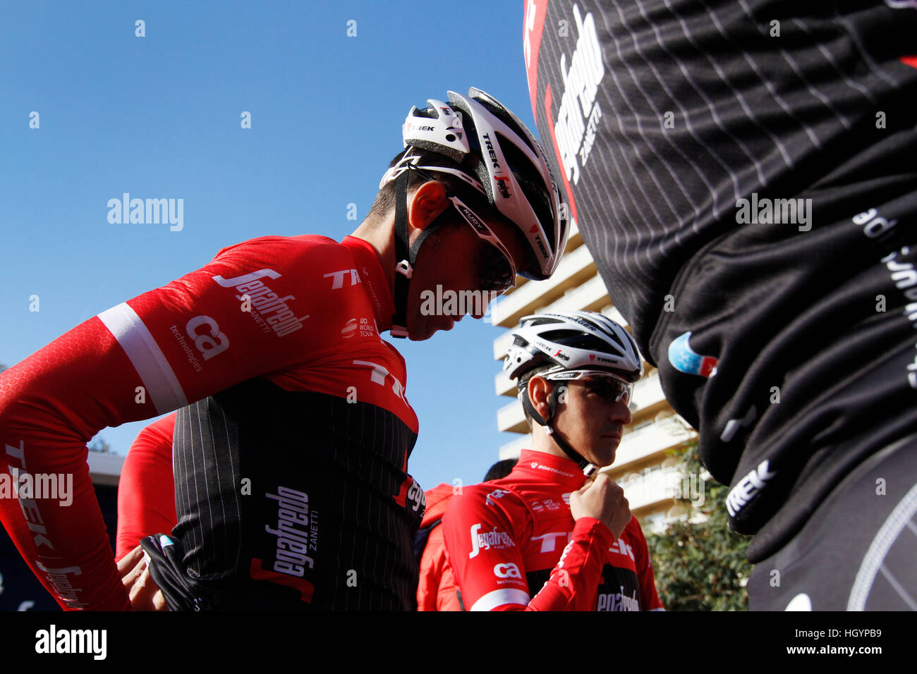 Maillot trek segafredo 2017 sale