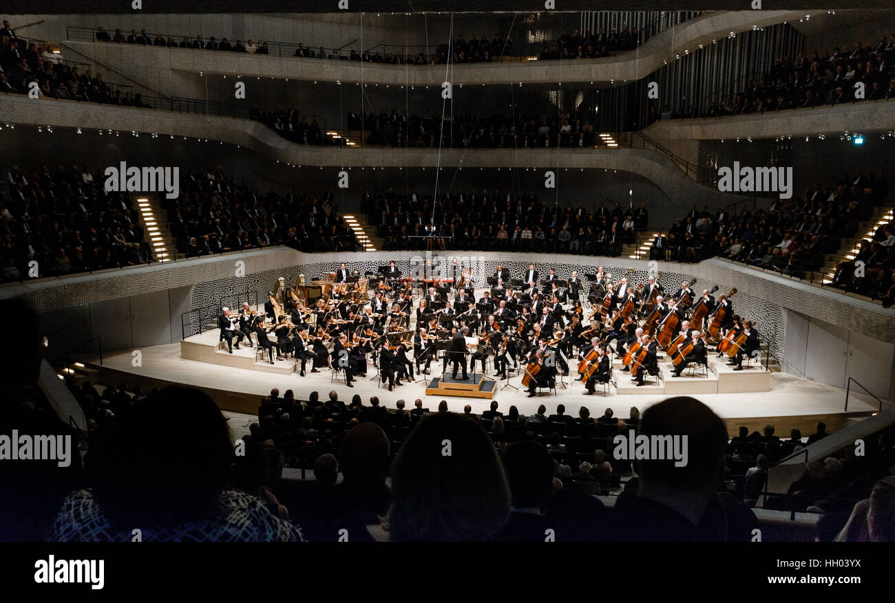 Conductor chicago symphony orchestra hi res stock photography and Conductor chicago symphony orchestra hi res stock photography and