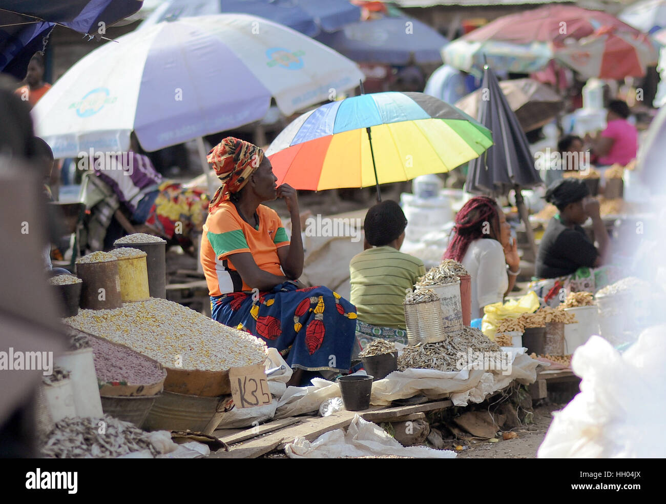 Zambia lusaka slum hi-res stock photography and images - Alamy