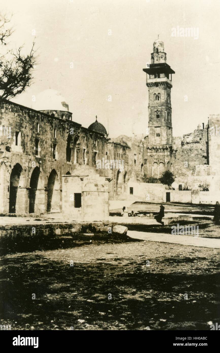 Al-Aqsa Mosque Minaret on the Temple Mount in the Old City section of Jerusalem, Palestine, Israel, 1946 West Bank, Historical, Jerusalem, middle east Stock Photo