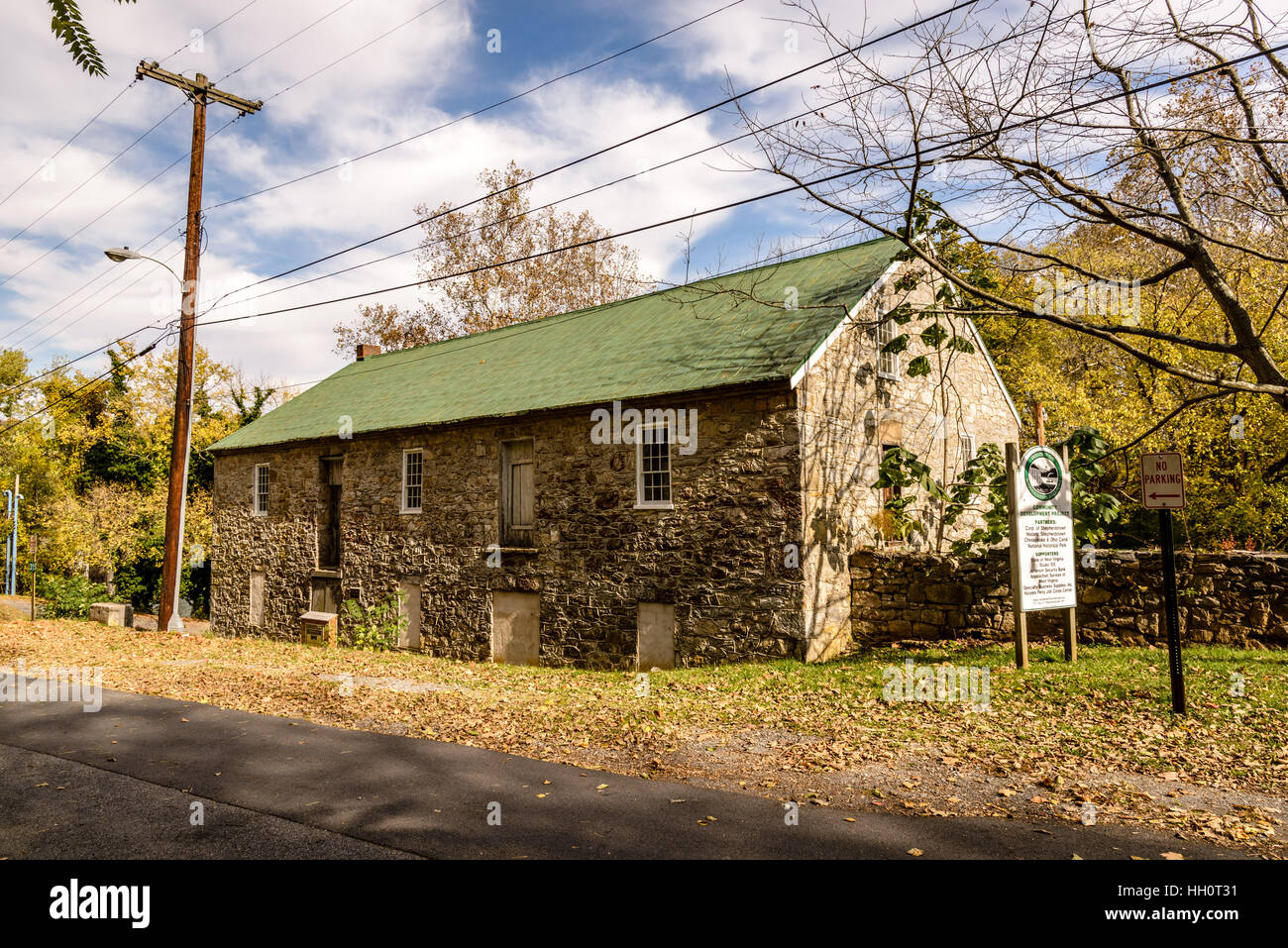 tobacco road storage Tobacco storage hi-res stock photography and images