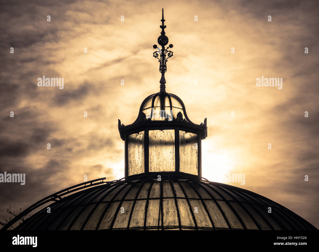 Victorian era structure hi-res stock photography and images - Alamy