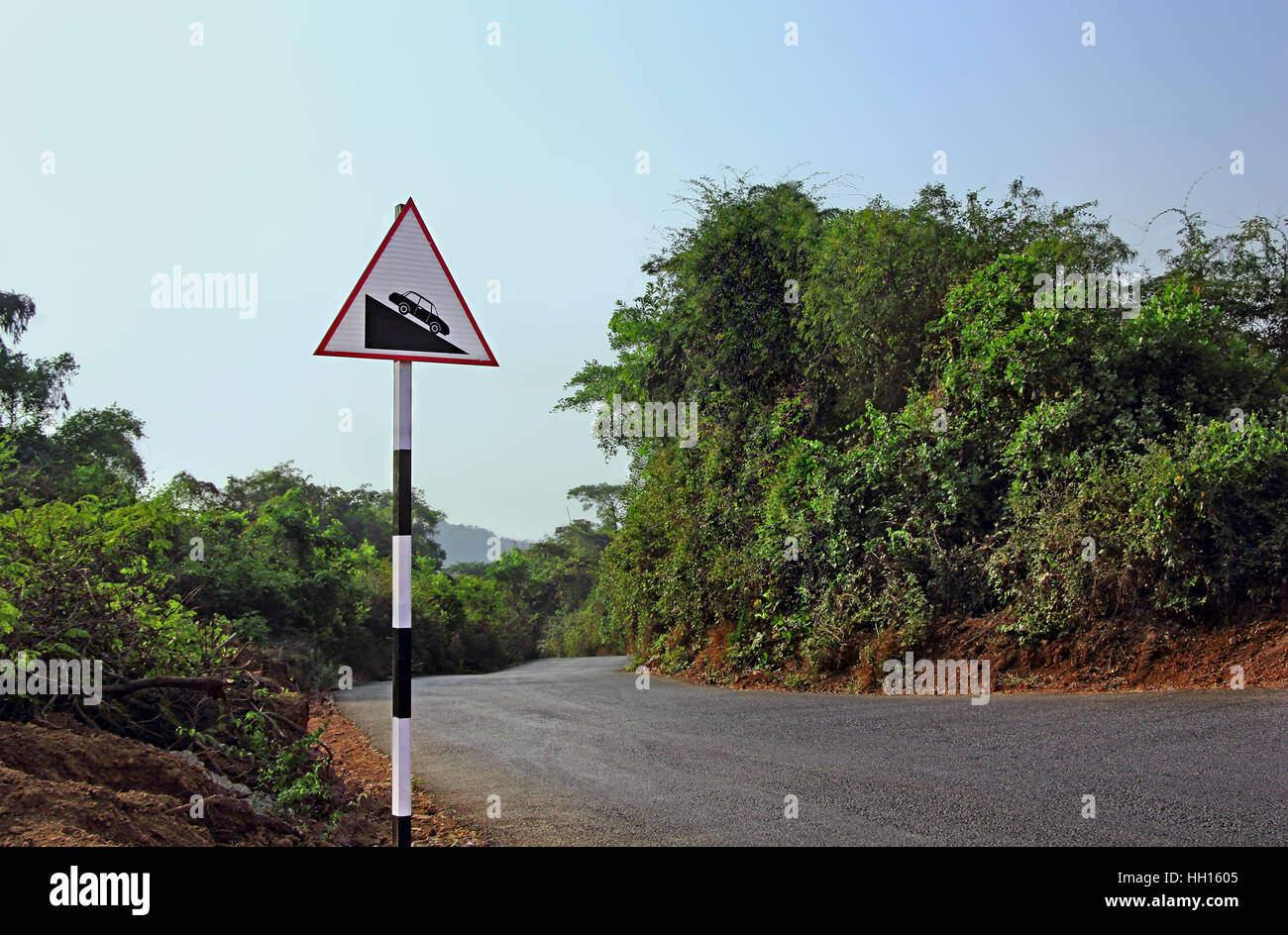 Road slope hill incline curve bend hires stock photography and images