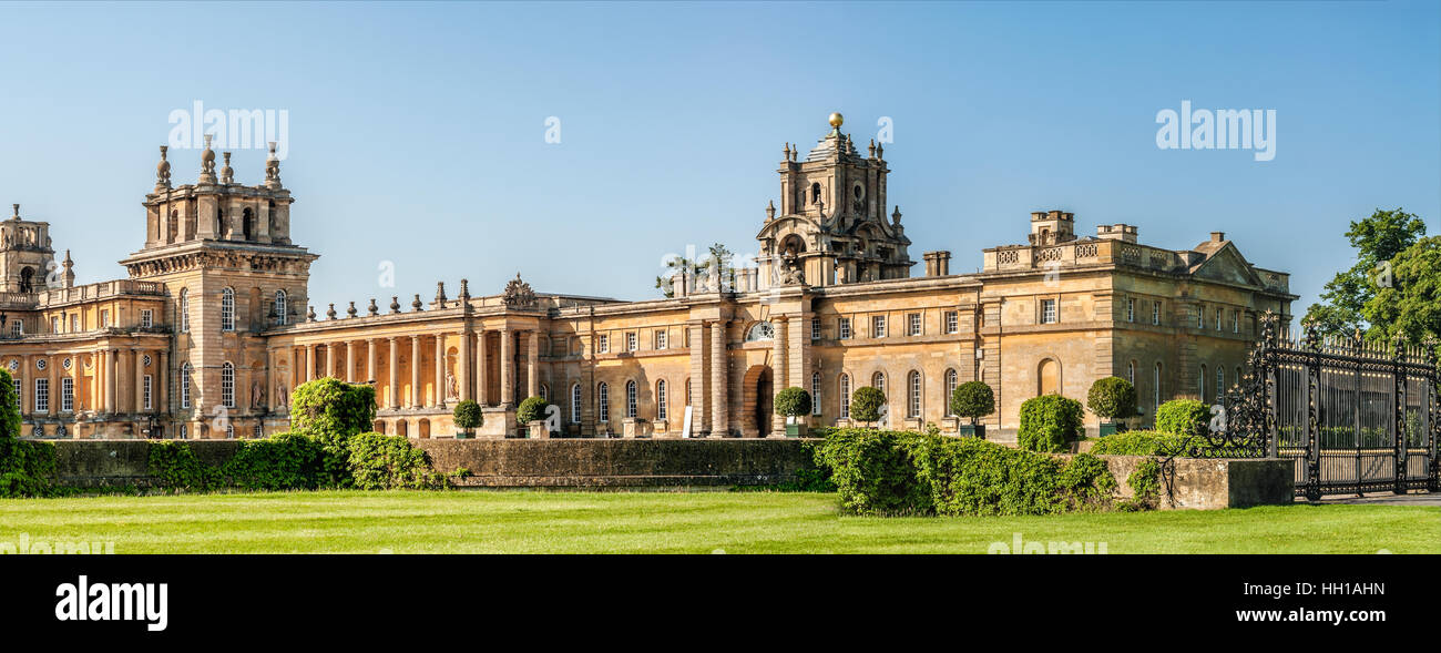 Blenheim Palace near Oxford, England Stock Photo Alamy