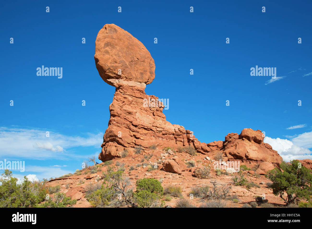 Wind erosion rock balancing hi-res stock photography and images - Alamy