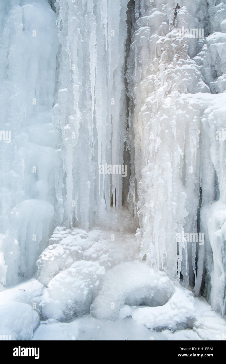 Waterfall and cascade hi-res stock photography and images - Alamy