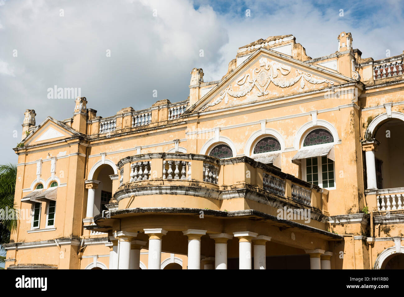 Richmond Castle, two-storey mansion built in 1896 in a mix of British and  Indian style, Palatota, Kalutara, Sri Lanka Stock Photo - Alamy