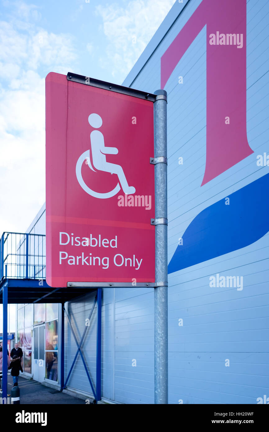Disabled Parking Sign Tesco Stock Photo