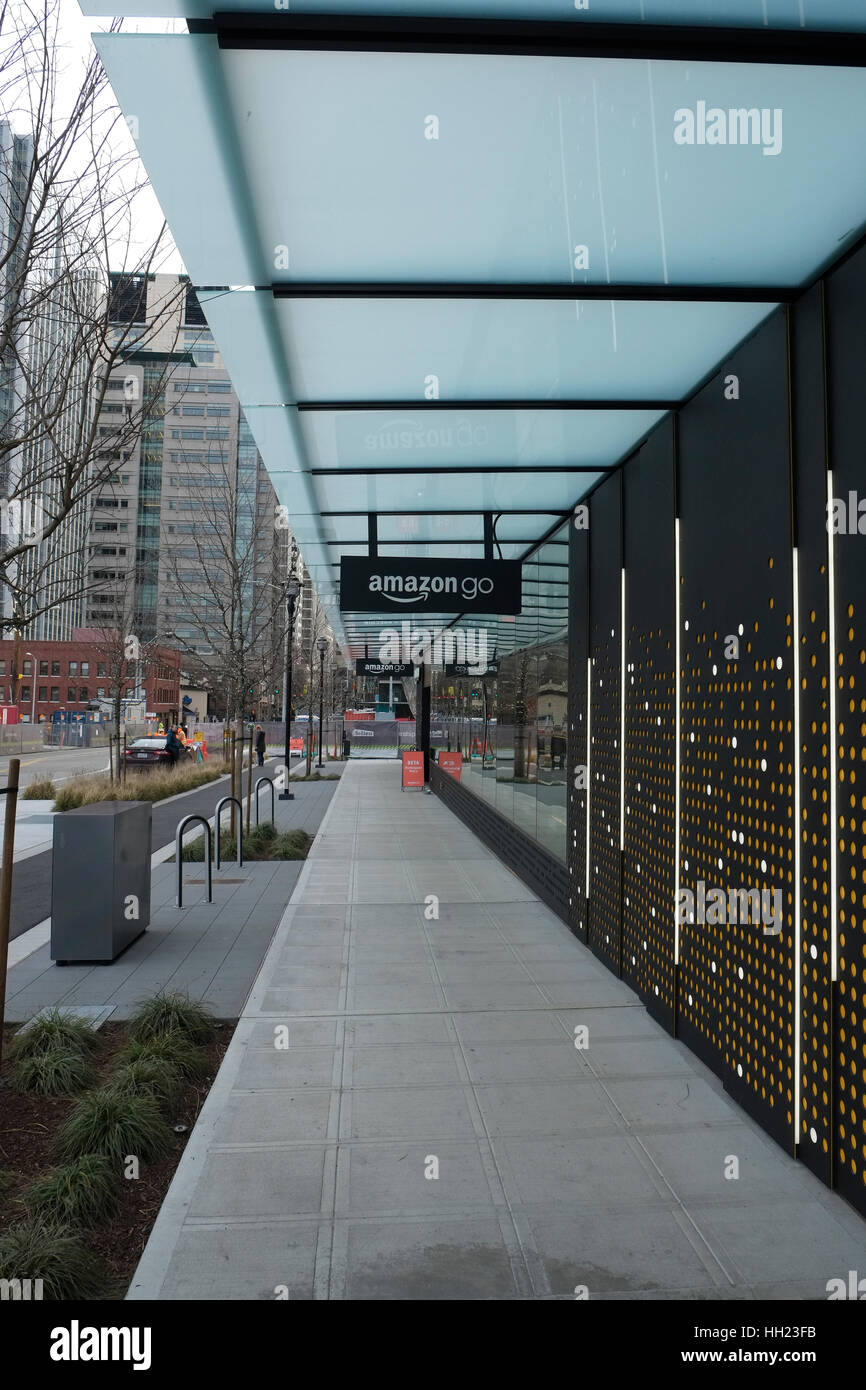 The Amazon Go store in downtown Seattle Stock Photo Alamy