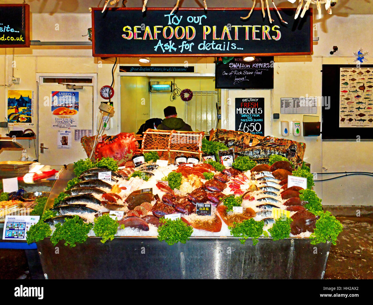 Wet fish shop fishmongers North Shields Stock Photo
