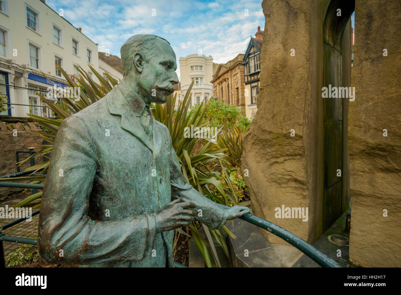 Statue of Sir Edward Elgar, Great Malvern, Worcestershire UK Stock Photo