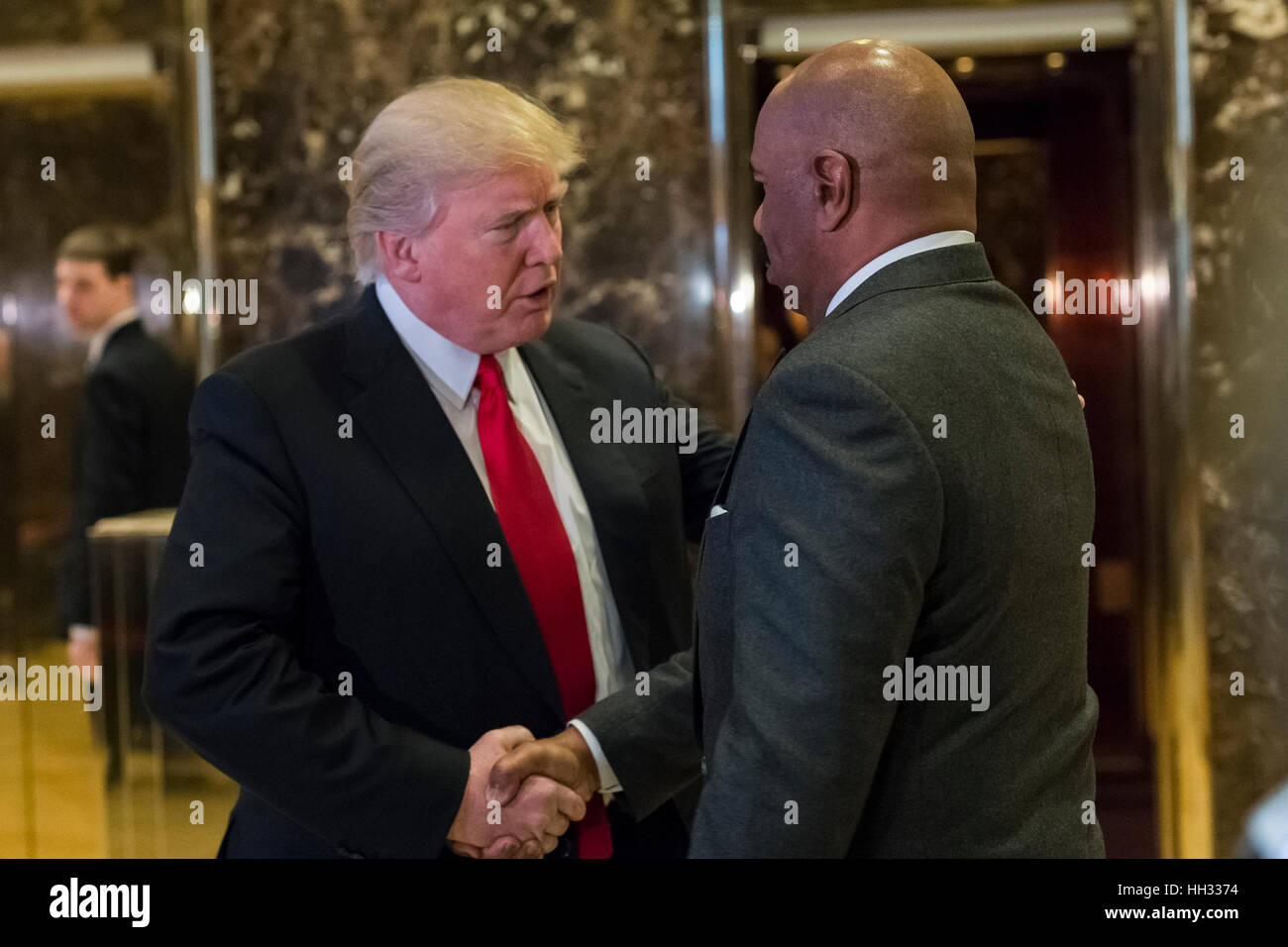 New York, Us. 13th Jan, 2017. Media host Steve Harvey arrives for a