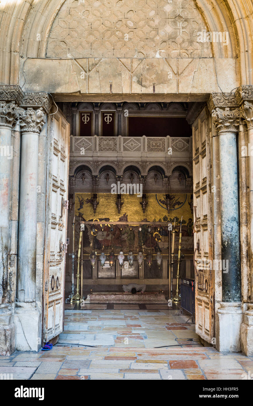 Cross jerusalem door israel hires stock photography and images Alamy