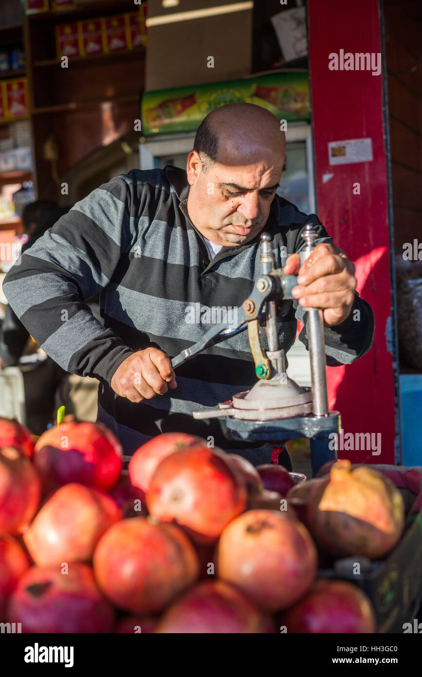 Pomegranate juice israel hires stock photography and images Alamy