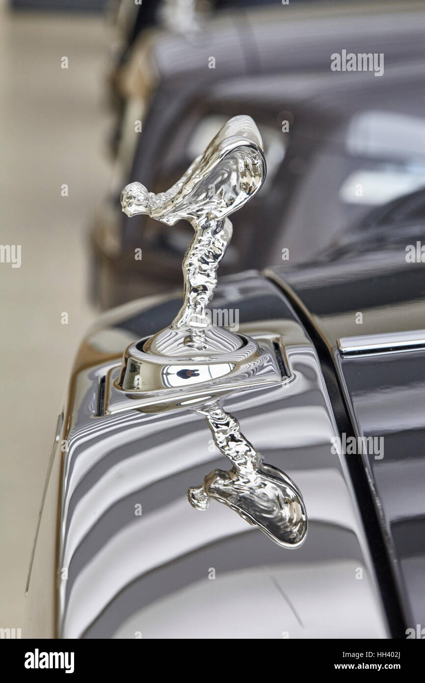 Spirit of Ecstasy Rolls Royce, Rolls Royce Motor Cars, Rolls Royce figure, Rolls  Royce icon Stock Photo - Alamy