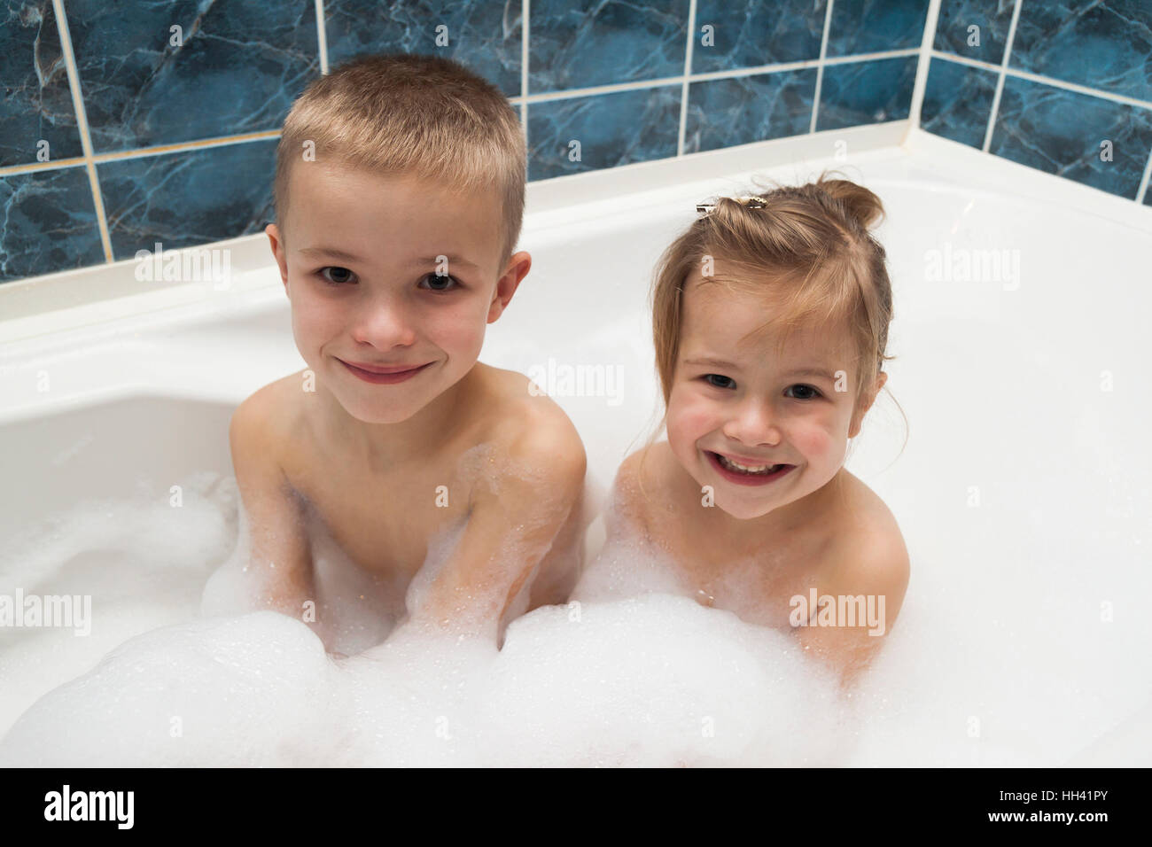 Brother and sister bathing hi res stock photography and images Alamy Brother and sister bathing hi res stock photography and images Alamy